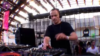 Danny Serrano & Cuartero - Kamakawiwo [played by Robert Dietz]