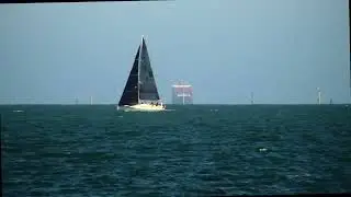 CM102-MR Sailboat
