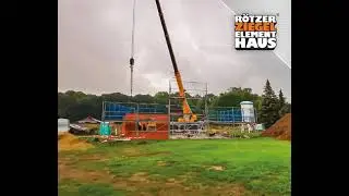 Montage Bungalow mit Staffelgeschoss