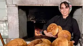 Ghalaj bread🥮| traditional russian bread in qaem&rsquo;shahr city. Iran Village lifestyle