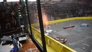 2025 RoboBOTS rumble battle ends in flames