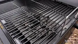 Char-Griller Easy Dump Ash Pan Makes Easy Grill Clean Up | Char-Griller