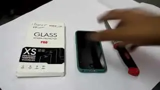 Tempered Glass vs Knife! Will it get scratched? [Scratch Test]
