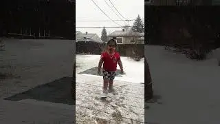 #song #music #littlechild #kritisanon #trending #baby #babyboy #shaidkapoor #snowfall #play #snow