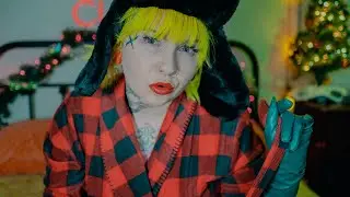 Kisses - OnlyFans Model NecroNicki  🎄😘
