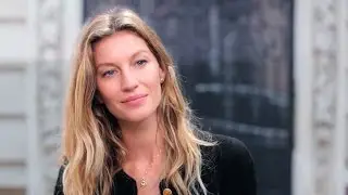 Impressions of the Spring-Summer 2015 Ready-to-Wear Show &ndash; CHANEL Shows