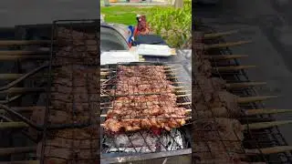 Barbecue at the park #grilled #barbeque #arabicfood #shortvideo #dubai #shorts #KayeRen