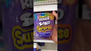 Kinetic Sand Surprise #satisfying #shorts #amazing #hack #yearofyou #asmr #kids #toys