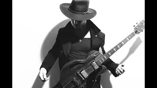 Christopher Worth live im HoelderlinEins