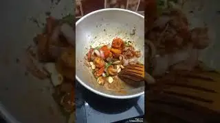 வெண்டைக்காய் புளி குழம்பு #shortsfeed Easy to cook @home 🤗 #subscribe Mrs.PraveenaSudhan