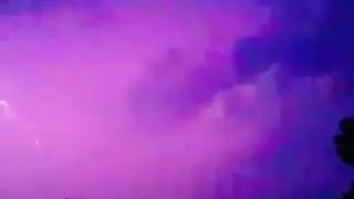 Nature's flash vs s7 edge.. (SLOW MOTION)