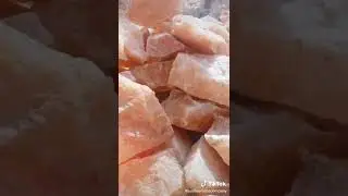 Pink salt big rock pieces available for importers | Content us Sun overseas company