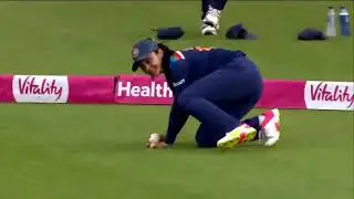 Harlin deol best catch ever in women cricket history 👍👍👌👌