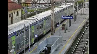 Annunci Trenitalia dalla stazione di San Vincenzo