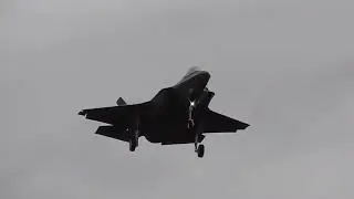 F35A high altitude approaches, impressive flying, vortices on tail fins