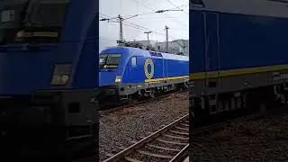 TRI 182 523 + n-Wagen als 