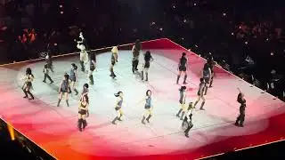 HELL IN HEAVEN - TWICE Live at Climate Pledge Arena in Seattle, Washington 1/14/2026