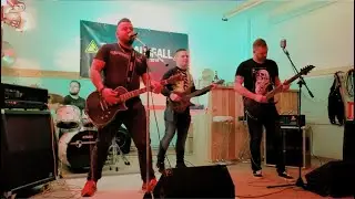 Totalausfall - Totalausfall (Offizielles Video)