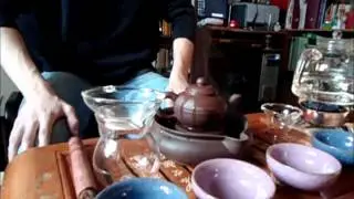 Brewing red tea