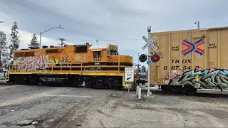 SJVR 2126 Visalia job passing Giddings st Visalia California (US&S Teardrop bell)