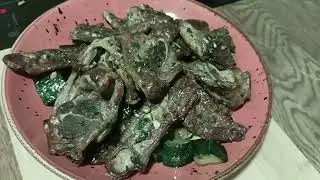 Hoy vamos a cocinar una muy ryca chuletita de cordero c/ calabac&iacute;n, seguirme/ LA COCINA DE GEORGE.