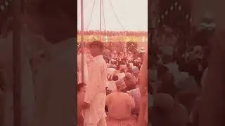 Peer Ajmal Raza Qadri hamary gao aaye .