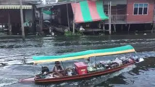 Thai river view and floating vendor