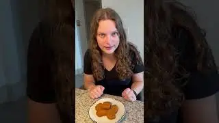 Trying vegan CHICKEN NUGGETS for the 1st time