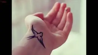 Tattoos for girls || Famous wrist tottoos for girls || Small tattoo