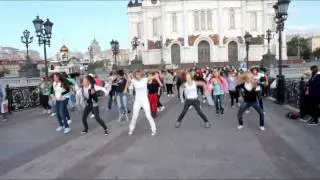 SHINee in Russia (06.09.2011), Moscow, 1st flashmob