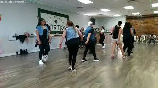 EVA'S DENIM & BLACK BIRTHDAY CLASS AT LV STRONG NUTRITION FRIDAY1 23 26 ANMR0009