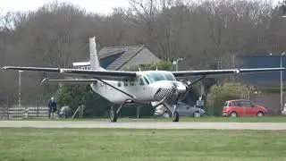 (4K) C208 Takeoff and landing Breda airport