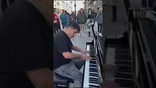 Queen, Rocío Dúrcal y Julio Iglesias 🎹 | Exposición de pianos Madrid | Martín Flores