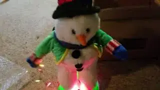 Unboxing/Repairing Gemmy Animated Tabletop Snowman 'Funky White Boy