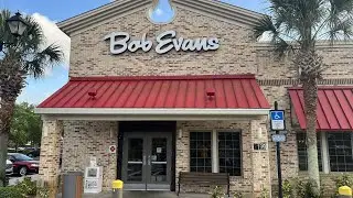 Eating at Bob Evans in The Villages, Florida | Restaurants in The Villages, FL | Banana Nut Bread
