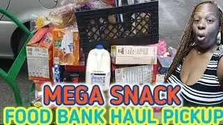 How MOM gets Free MEGA SNACKS GROCERIES | FOOD BANK HAUL
