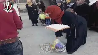 31 / 3 / 2018 توزيع سلل غذائية على المهجرين بمدرسة قصيبة بريف القنيطرة هدية من اهل الكويت