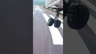 World&rsquo;s Most Dangerous Airport : Lukla