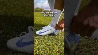 ASMR 🔊 Unboxing the Mercurial Vapor 16