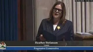 Former Manitoba premier Heather Stefanson announces resignation as MLA