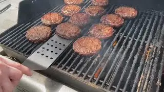 The best way to cook a burger