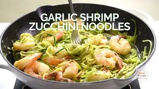 Лапша из цукини с чесночными креветками