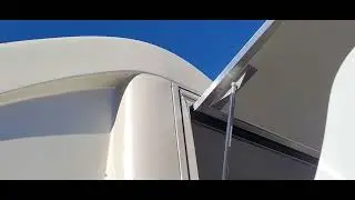 Bloomfields Horsebox Permanent Roof Puddle Design Fault