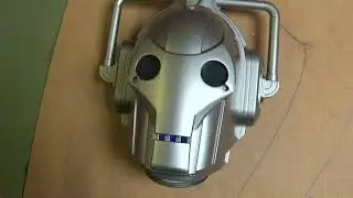 Cyberman radio shower