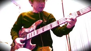 #slap #bass #bassist  Chic good times Funk groove bass & slap solo