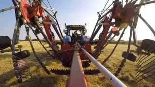 Vicon LB1270 Baling Hay 2015