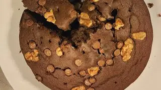 Eggless Cake with Jaggery, Ragi/millet flour and walnut! #suman_decodes