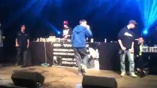 Johny vs Solar - II półfinał FREESTYLE RAP FIGHT (Łódź, 2011-04-09)