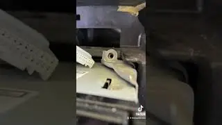 Camry stereo replacement.