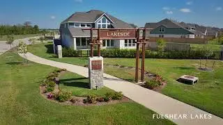Fulshear Lakes Living in Fulshear, TX